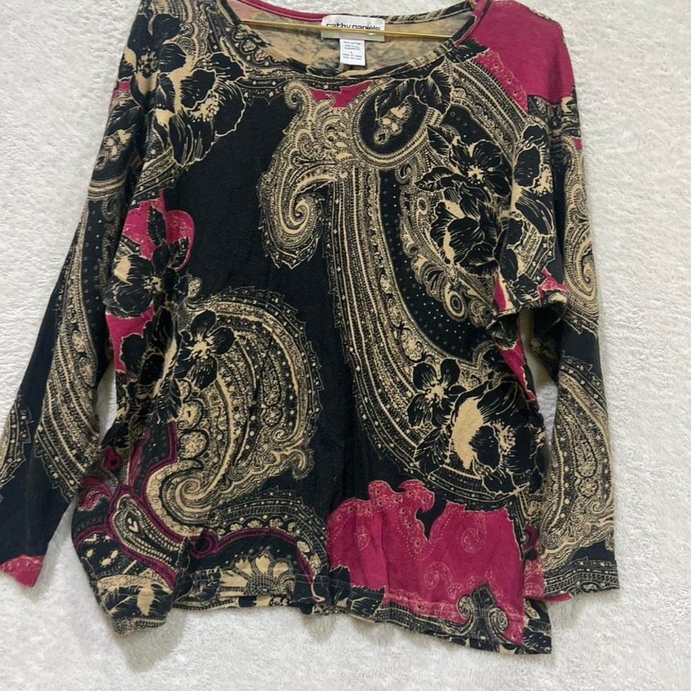 black and red paisley print floral indie long sleeve Cathy Daniels size L